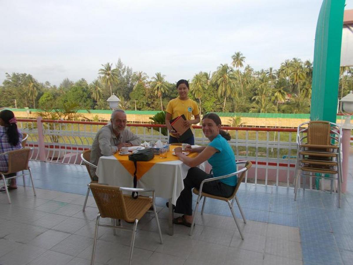 Alliance Resort Hotel Chaung Thar Exteriér fotografie